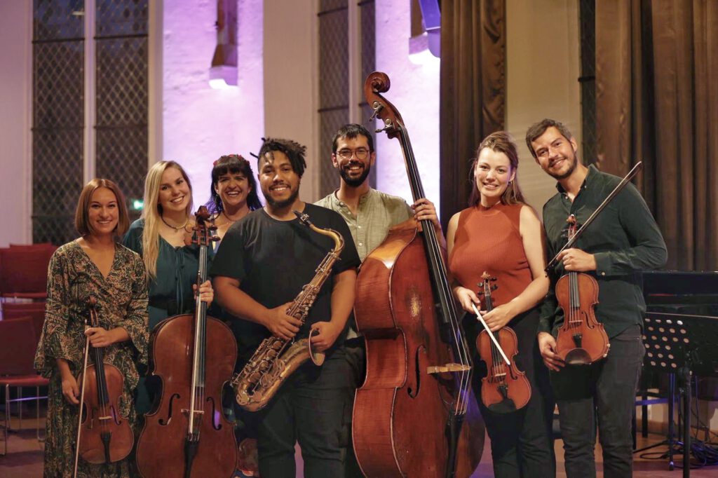 Lucas Santana & Strings 